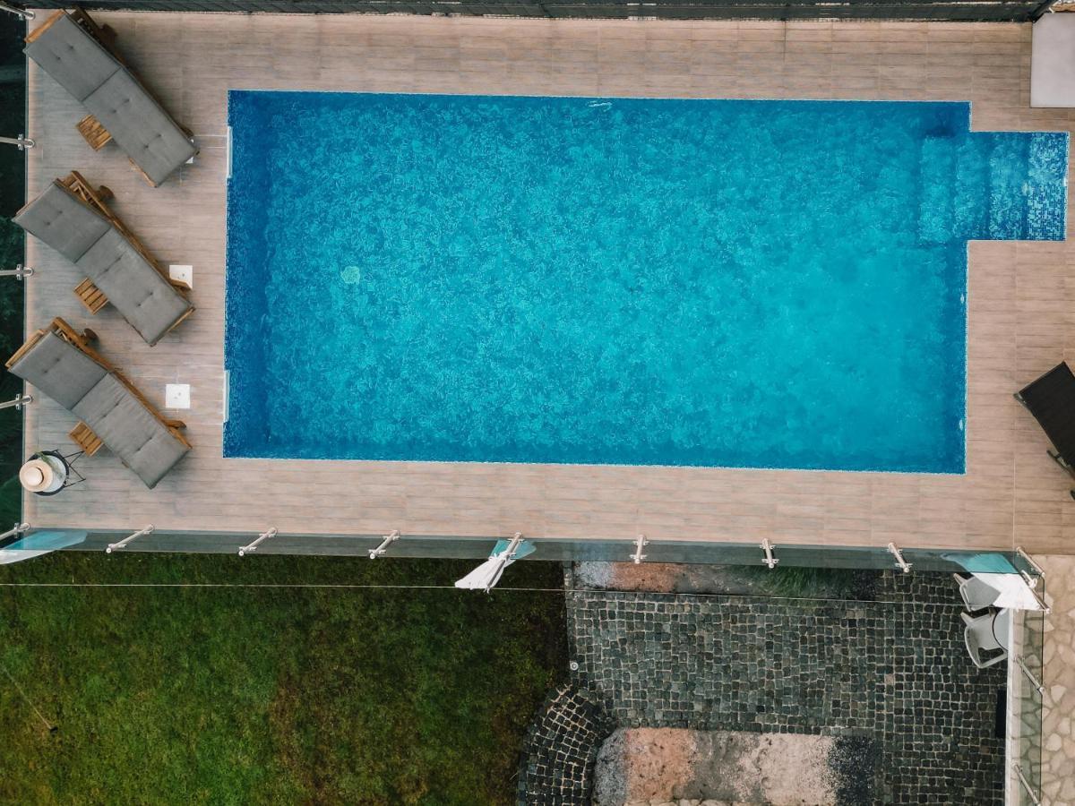 Ferienhaus Siroki Brijeg Экстерьер фото