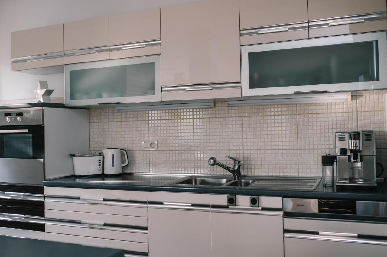 Ferienhaus Siroki Brijeg Экстерьер фото