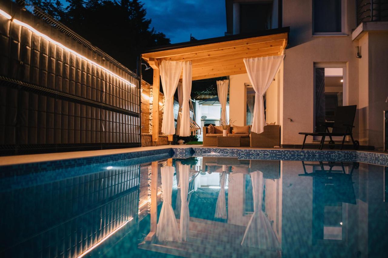 Ferienhaus Siroki Brijeg Экстерьер фото