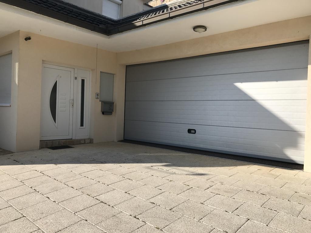 Ferienhaus Siroki Brijeg Экстерьер фото
